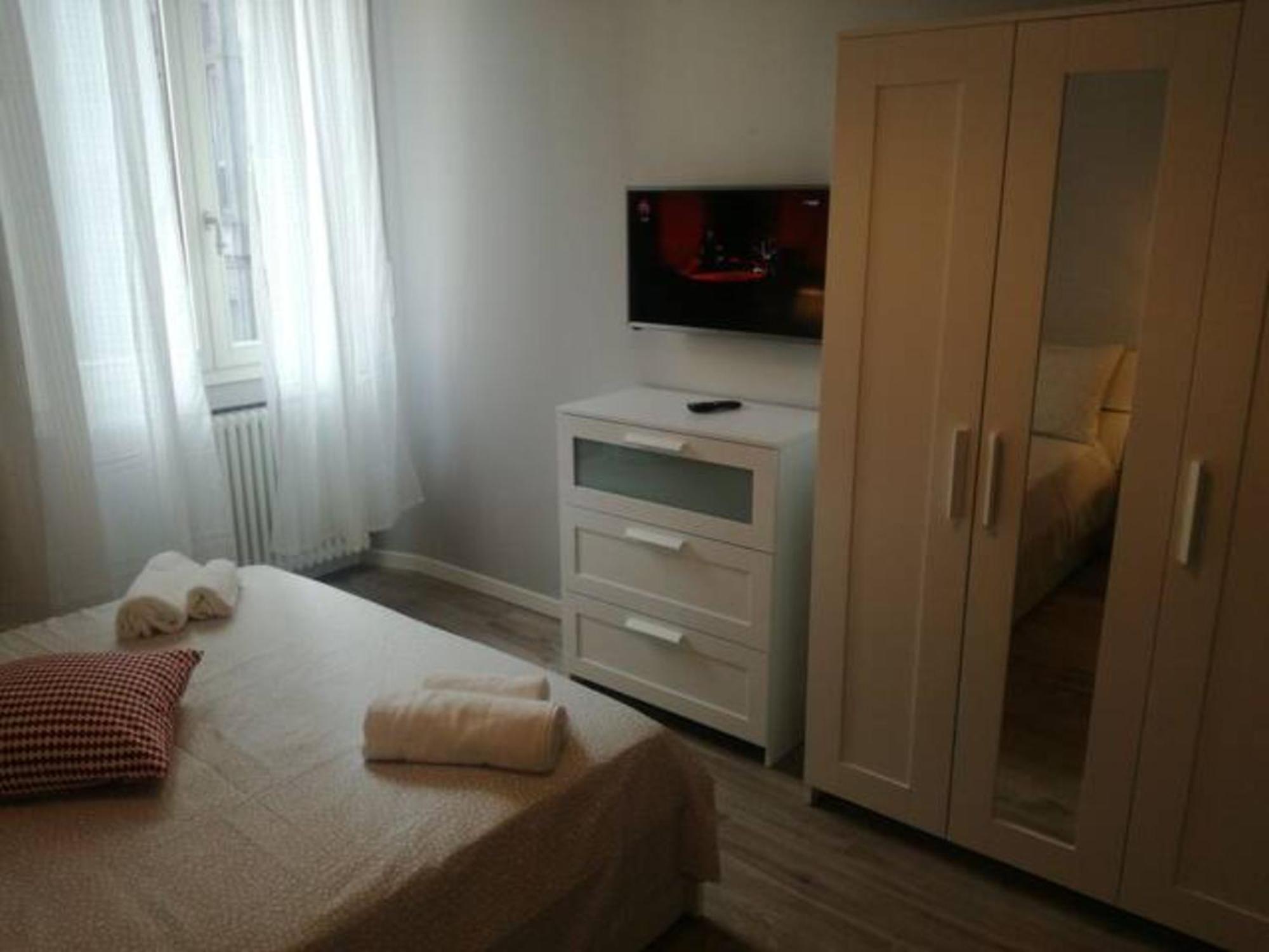 Suite Mm3/Repubblica A 5 Minuti Dal Duomo Milan Bagian luar foto